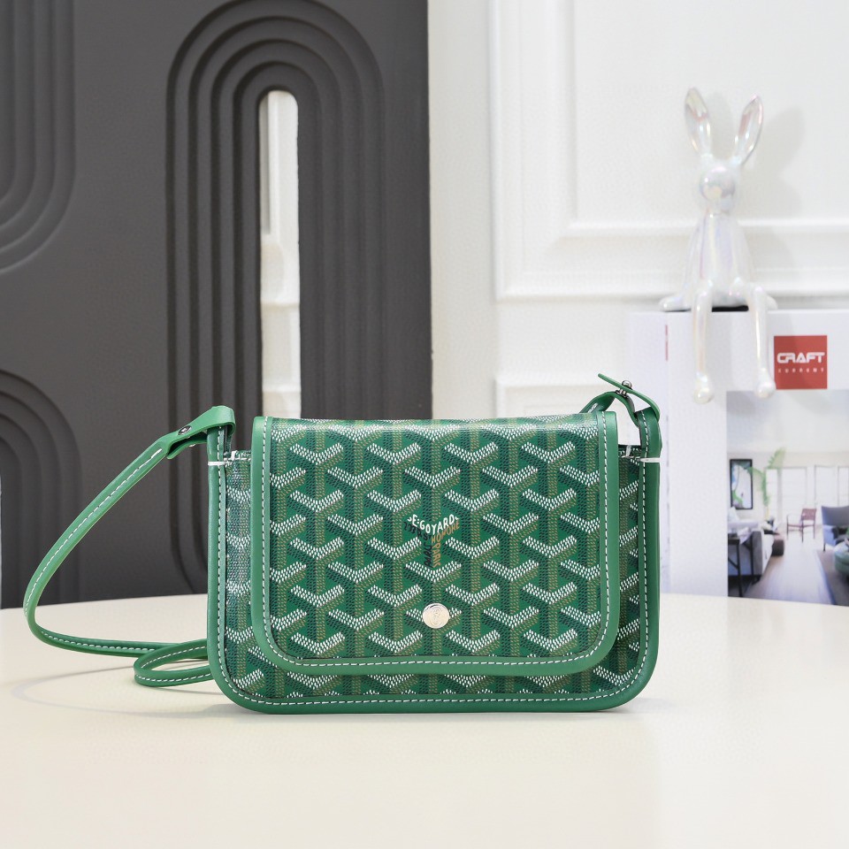 goyard plumet tri-fold bag